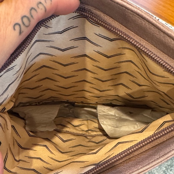 Moda Luxe Textured Brown Clutch - Picture 7 of 8